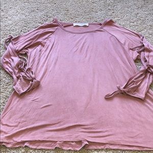 Lela Sky Long sleeve top